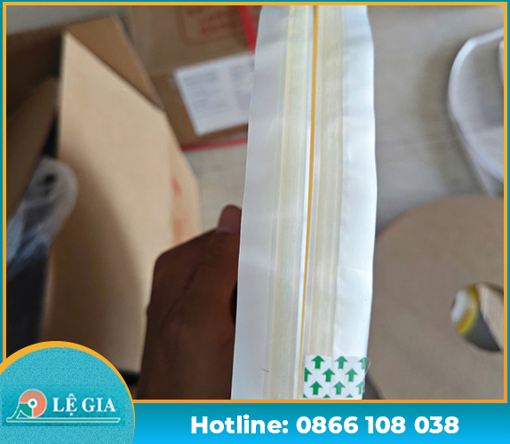 Băng keo dán miệng túi
